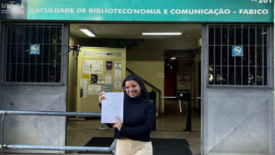 Atingida pelas enchentes, relaes-pblicas formada pela Ufrgs vence premiao nacional com monografia