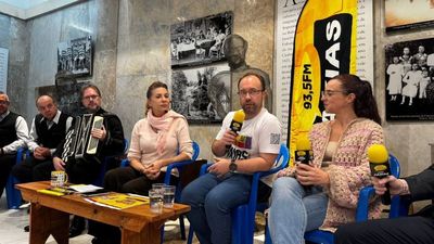 Transmisso de programas da Rdio Caxias  realizada direto do Monumento Nacional ao Imigrante