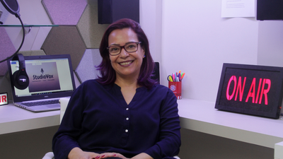 Tatiana Gomes: Voando as tranças