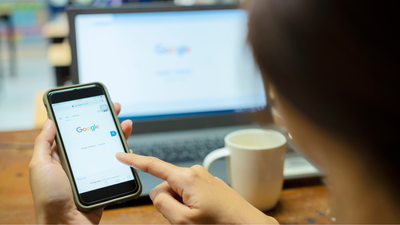 Google Discover exibir resumos de notcias geradas por Inteligncia Artificial