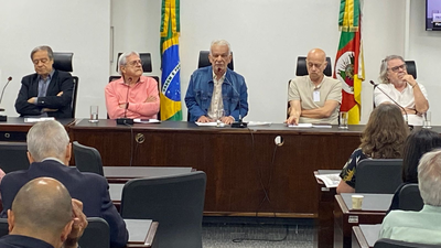 Jornalismo nas veias: evento na assembleia tem conversa sobre os 50 anos do Coojornal 